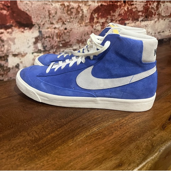 Nike Other - PREOWNED NIKE BLAZER MID 77  SUEDE